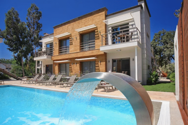 ORTAKENT DENİZE 70M UZAKLIKTA 1+1 EŞYALI YILLIK KİRALIK